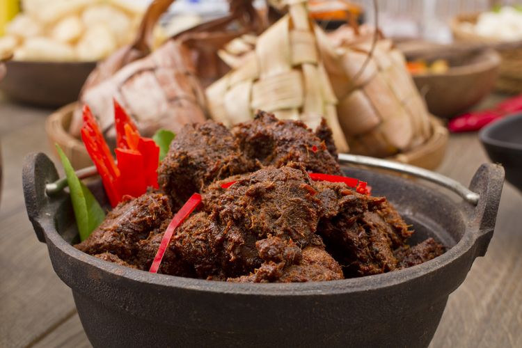 Cicipi Rendang Buatan Gordon Ramsay, Gubernur Sumatera Barat: ‘Lamak Bana’&quot;