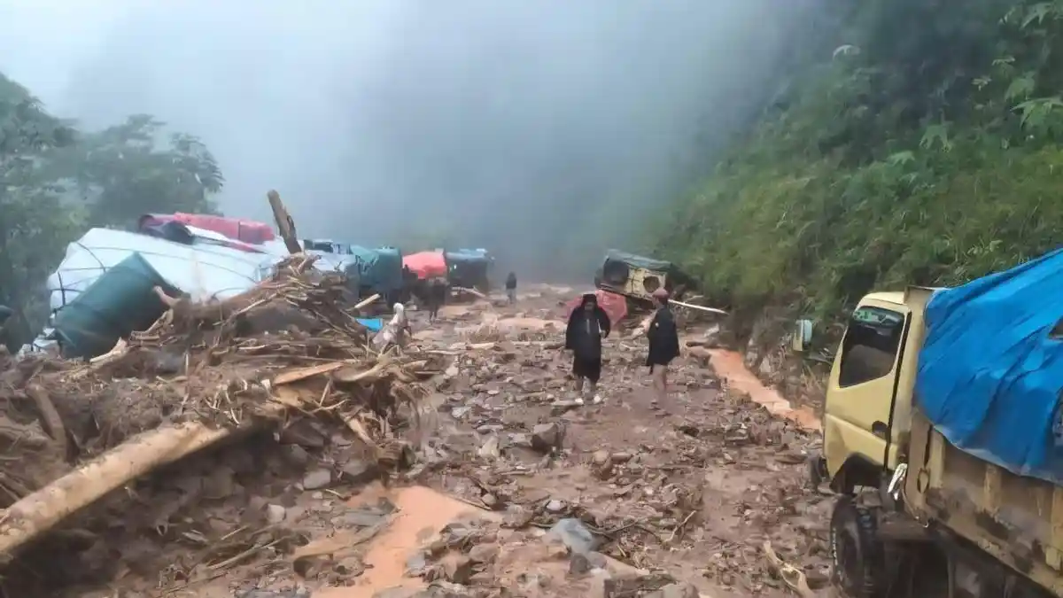 warga-minta-jalan-wamena-jayapura-diputus-saja-tak-menjawab-kesejahteraan-papua