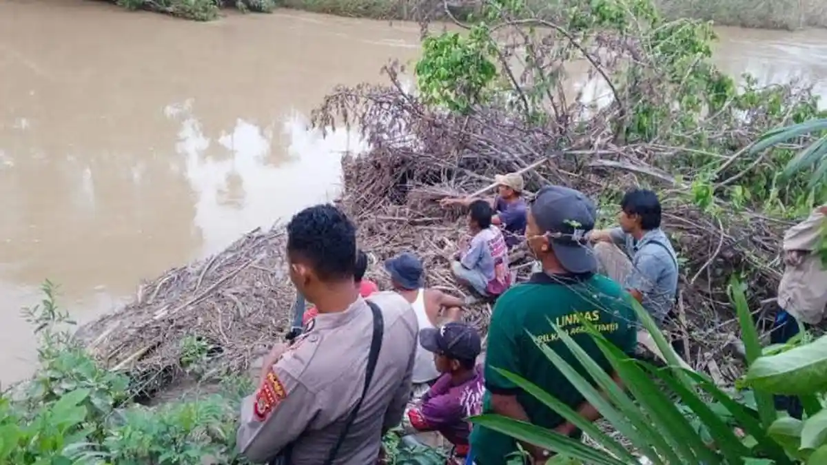 buaya-serang-ayah-dan-anak-di-aceh-timur-saat-seberangi-sungai-dengan-sampan
