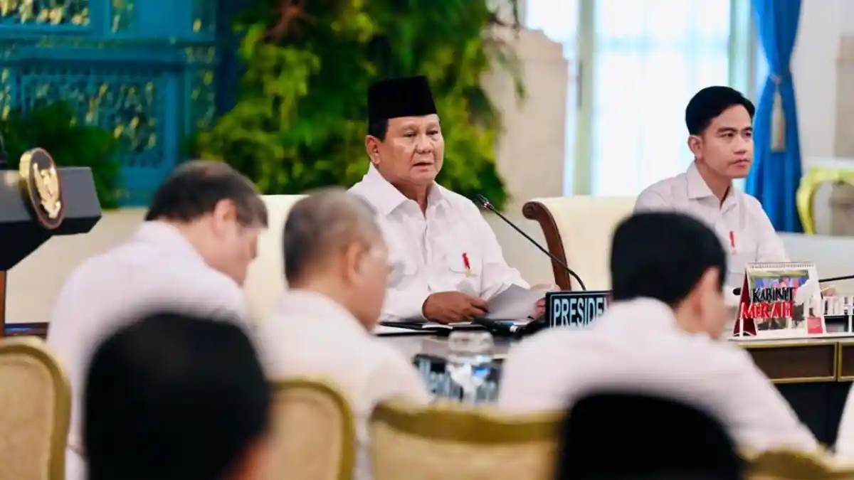 Prabowo Bicara Pelajaran dari Sumatera: Harus Ada Lumbung Desa