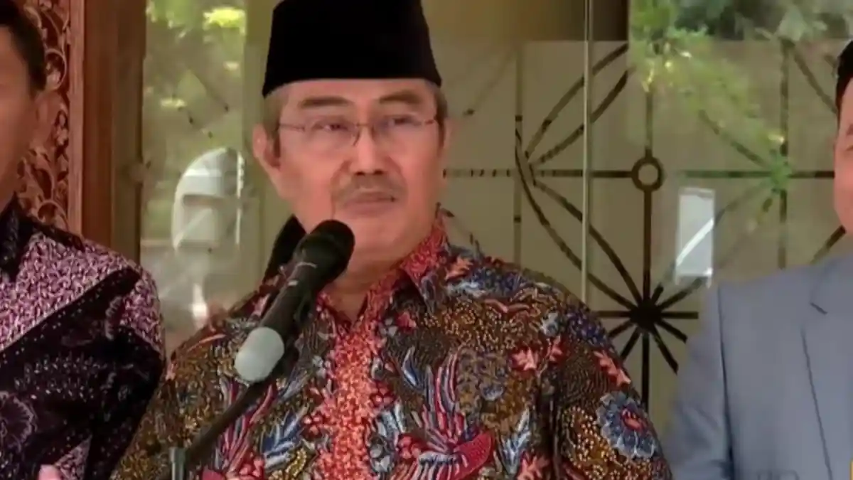 ketua-komite-reformasi-polri-bantah-luhut-soal-bandara-imip-senggol-tka-ilegal