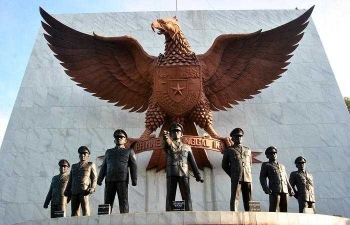 MENYUSURI LORONG WAKTU G30SPKI LEBIH PANJANG: 1960-1965