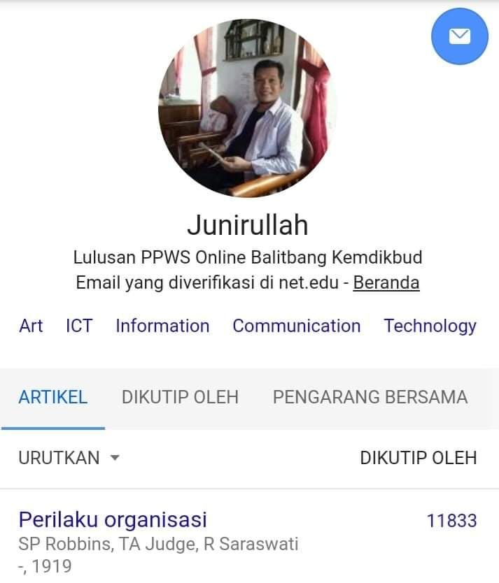 Penulis, Seniman, dan IT