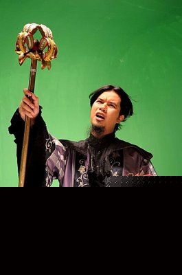 Artis Ibukota Berdarah Jews Sedang Dilobby ikuti Pilkada Walkot Surabaya