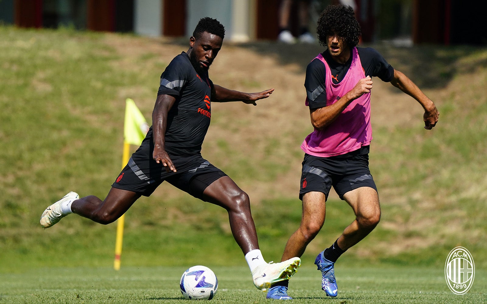 milanisti-kaskus--20222023--wethechamp19ns