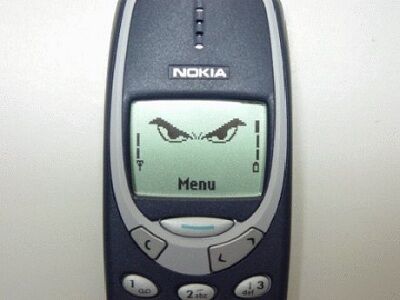 9 Kebiasaan Unik Pengguna Handphone Jadul. Agan yang mana?