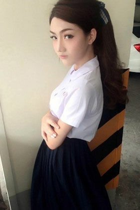 Ente ngaku temen cewek ente atau cewek ente cantik ? bandingin sama ini dulu gan