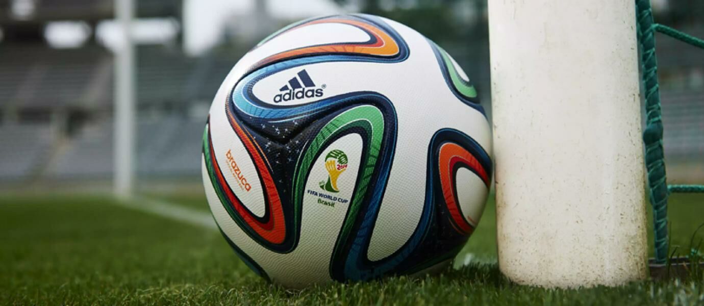 Evolusi Teknologi Canggih di BOLA Piala Dunia dari Masa ke Masa