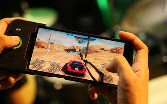 HP Android Mantep Buat Maen Fortnite Mobile