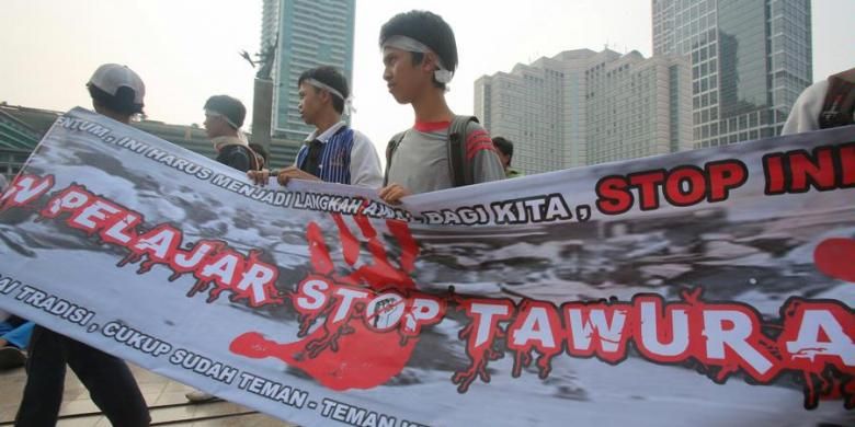 Kembalinya Tawuran Mematikan Gangster Sekolah Setelah Dibubarkan Ahok