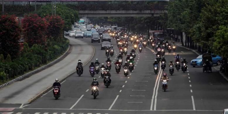 Anies: Menjadi Tidak Adil Ketika Roda Dua Tidak Bisa Menggunakan Jalan
