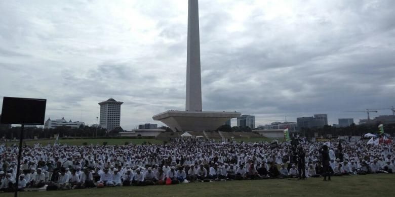 Anies Diam Ditanya Apakah Keluarkan Izin Reuni Akbar 212 di Monas