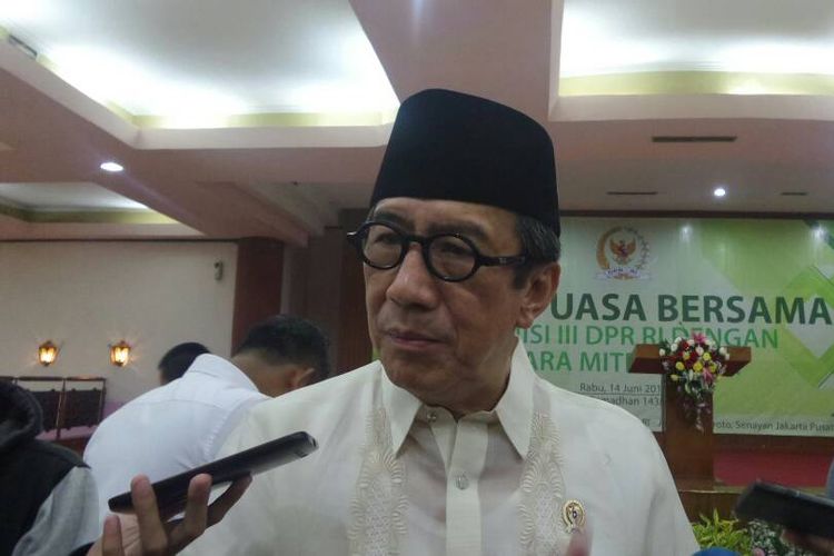 menkumham-pastikan-ahok-tetap-mendekam-di-mako-brimob
