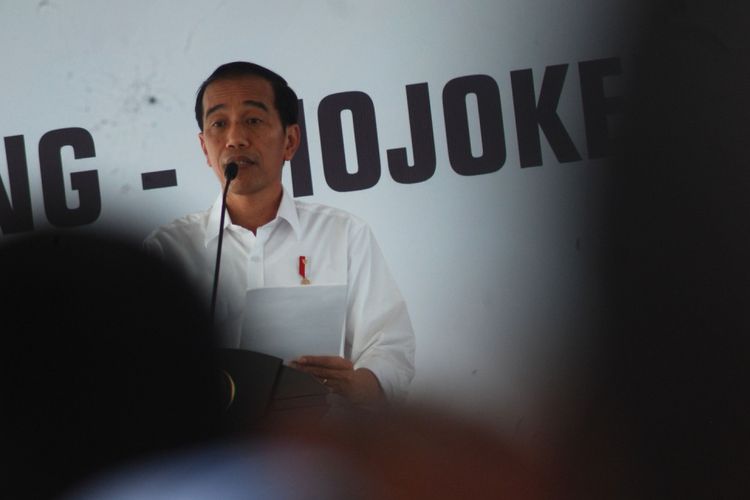 Jokowi Ingin Ada Fakultas Media Sosial di Universitas