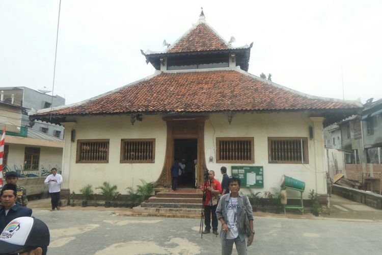 Penuhi Janji Ahok, Djarot Resmikan Masjid Berusia Lebih 250 Tahun