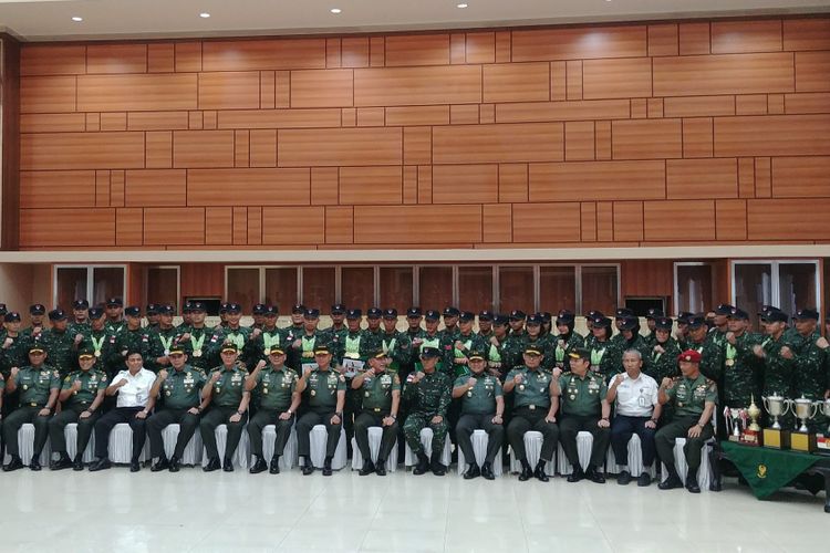 juara-di-singapura-dua-atlet-tembak-senior-tni-ad-dapat-bonus-rumah