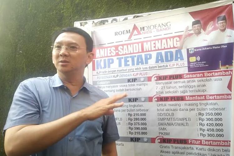 Sandi Sebut Ada Kelebihan 300 Ribu Penerima KJP