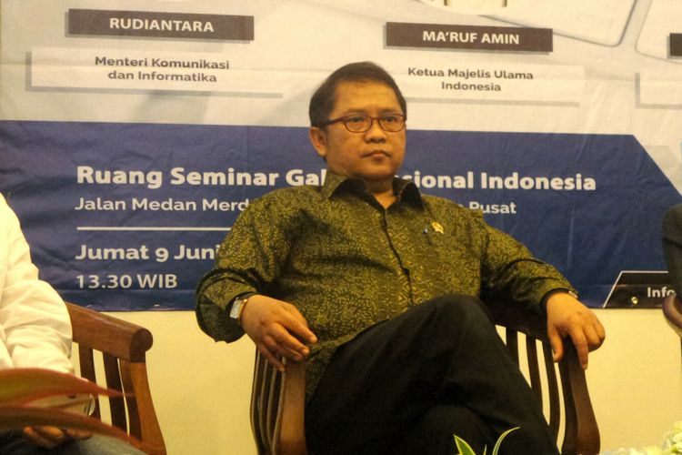 ingin-kenakan-pajak-indonesia-tunggu-perubahan-izin-prinsip-facebook