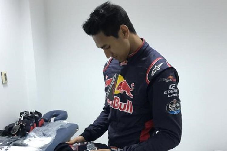 sean-gelael-akan-jalani-tes-f1-keduanya-bersama-toro-rosso