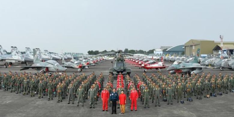 dari-dalam-sukhoi-jokowi-ucapkan-hut-ke-71-tni-au