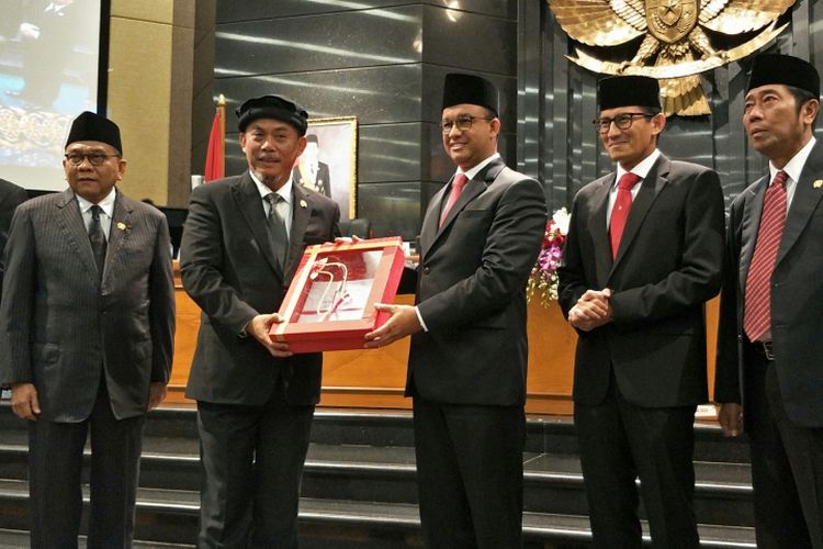 &quot;Sikap Damai DKI dan DPRD Tak Elok jika Ditukar Pembengkakan Anggaran&quot;
