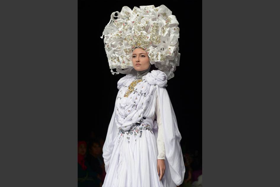 &#91;PICT&#93;Busana Muslim Ini Sangat Aneh !