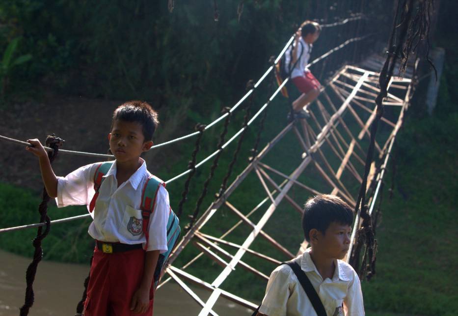 Perjuangan Si kecil, diantara janji-janji orang Dewasa