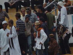 Dilarang Hadir di Stadion 6 Bulan, Jakmania Mungkin Bisa Lakukan Cara Ini