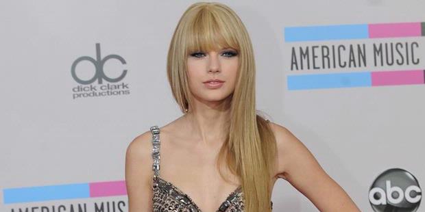 Taylor Swift Bintang Paling Pemurah 2012
