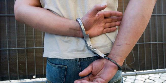Polisi Bekuk Sindikat Penjual Ganja "Delivery Order"
