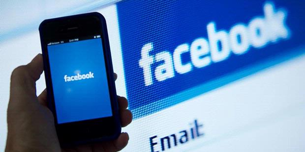  Menulis di Facebook, Awas Kena Denda