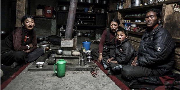 Tradisi Berbagi Istri di Himalaya