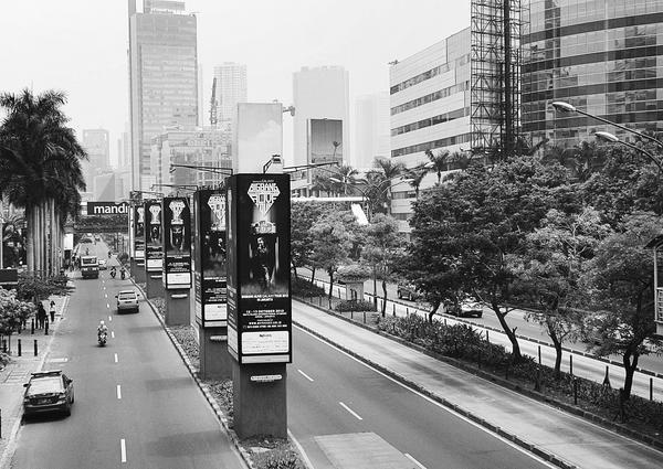 Ada Monorel, Warga Harus Rajin Jalan Kaki