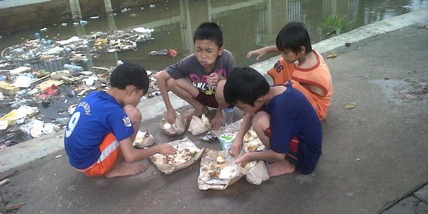 Mengenal Nasi Bungkus &amp; Pasukan Nasi bungkus (panasbung)