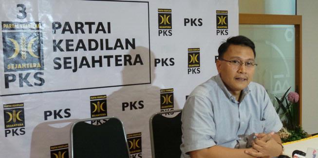 &#91;Koruptor kok lapornya ke Polisi ??&#93; PKS Akan Laporkan KPK ke Polisi 