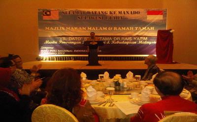 Menteri Penerangan Malaysia Hadiri Hari Pers Nasional