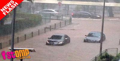 Banjir Lumpuhkan Singapura