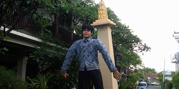 Di Bali, Ada Ogoh-Ogoh Anas Digantung di Monas