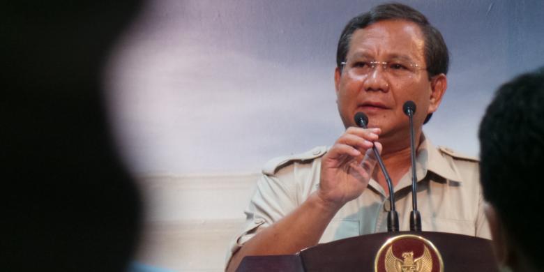 pegiat-ham-kembali-pertanyakan-surat-dkp-pemecatan-prabowo-di-sidang-kip