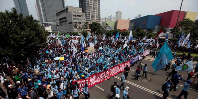 10 Tuntutan Buruh pada May Day Mendatang