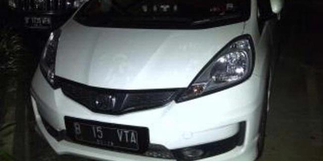 Foto Vitalia Sesha model deawasa dikasih Honda jazz sama AF impor daging KPK