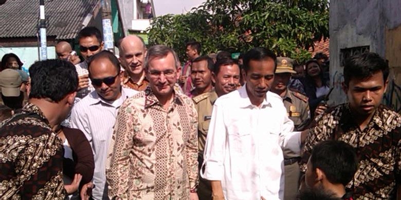 AS Boleh Berinvestasi, Jokowi Tetap Pegang Kendali