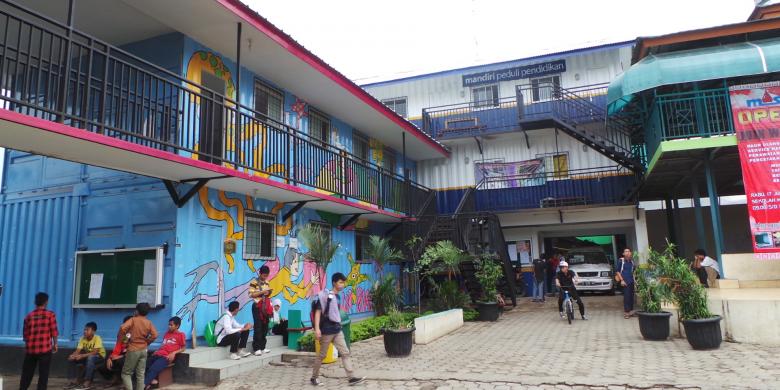 Sekolah Anak Jalanan Master di Depok Terancam Digusur (mr.righthand .. masuk! )