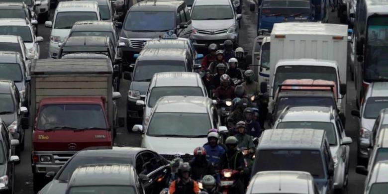 Jokowi Tidak Setuju Ada Mobil Murah