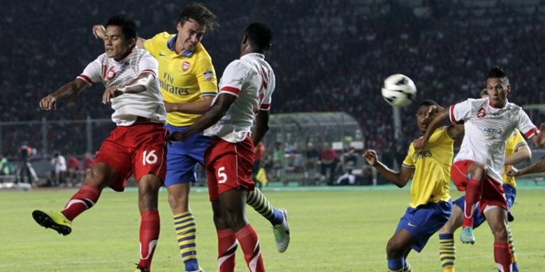 Arsenal Menang Telak Atas Indonesia Dream Team