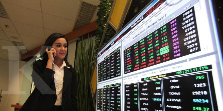Ekonom: Selain Jokowi, Prabowo Juga Diidamkan Investor
