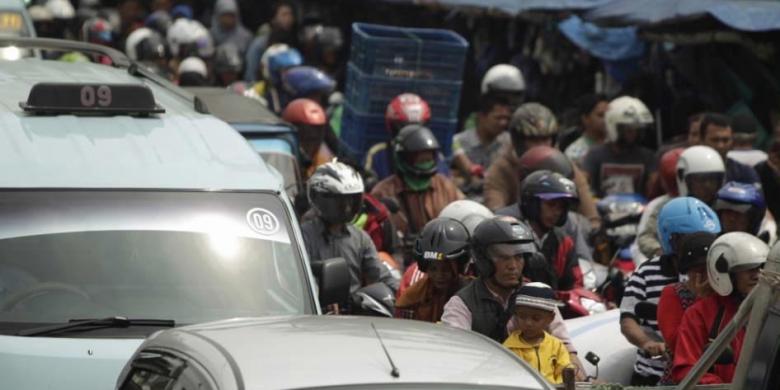kecelakaan-mudik-datangi-rumah-sakit-ini-dapat-santunan-rp-10-juta