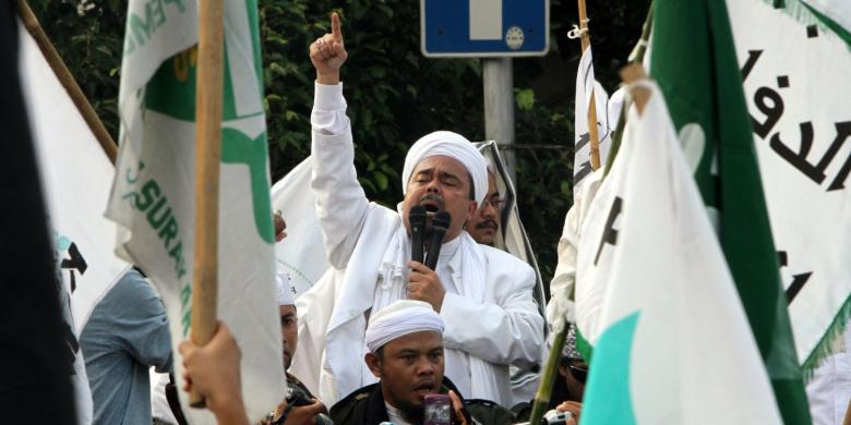 Rizieq: Jumat, Kami Kerahkan Seluruh Anggota FPI untuk Mengepung Istana