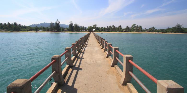 Temajuk, Sepotong Surga di Ekor Kalimantan Barat