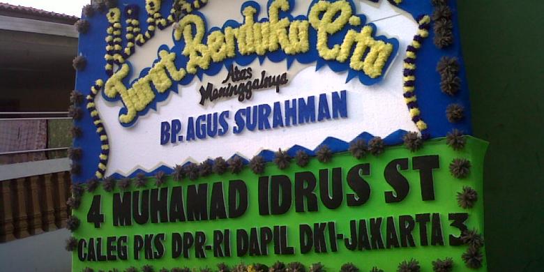 &#91;Dari Partai ahli Pencitraan&#93; Karangan Bunga Caleg DPR Hiasi Rumah Korban Dul